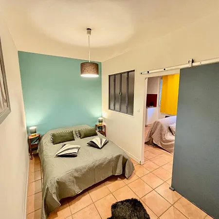 Appartement Le Petit Granet - Hyper Centre - Calme Absolu à Aix-en-Provence Extérieur photo