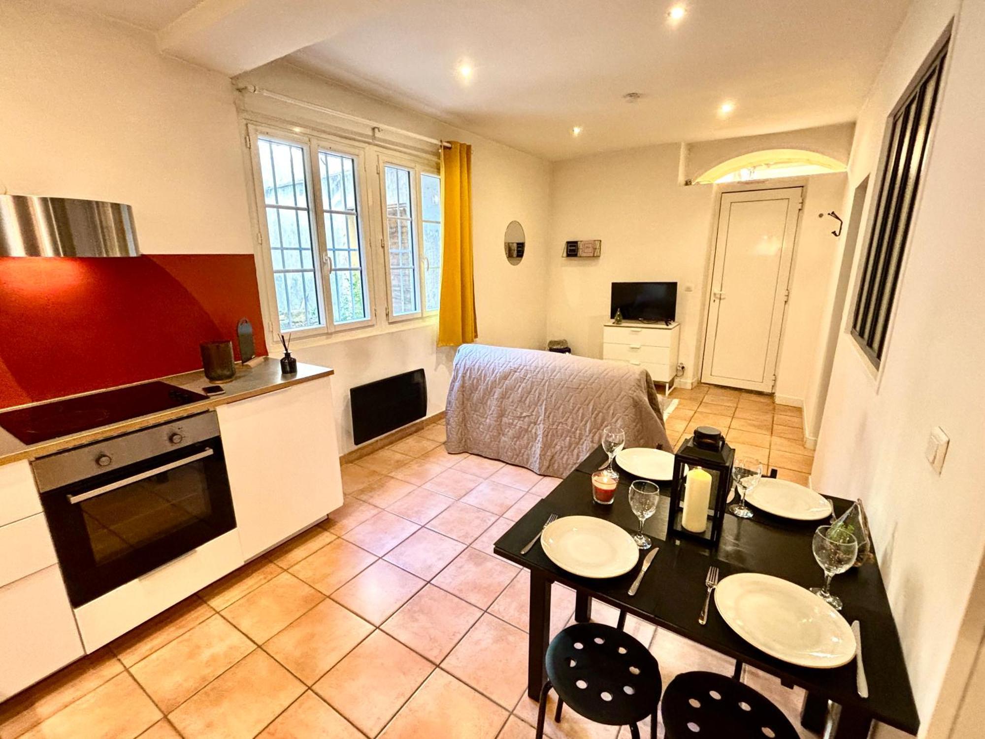 Appartement Le Petit Granet - Hyper Centre - Calme Absolu *